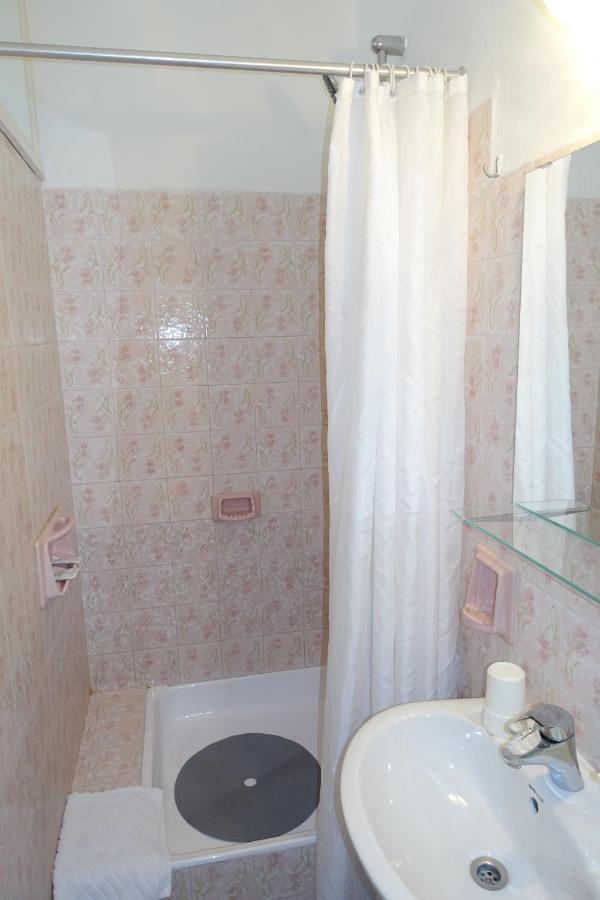 Room Novakovic Biograd Na Moru Ngoại thất bức ảnh