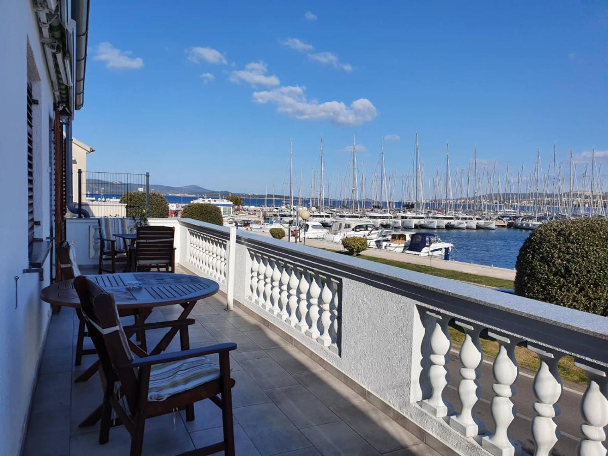 Room Novakovic Biograd Na Moru Ngoại thất bức ảnh