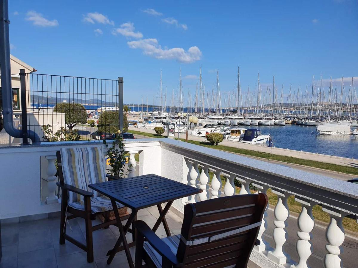 Room Novakovic Biograd Na Moru Ngoại thất bức ảnh