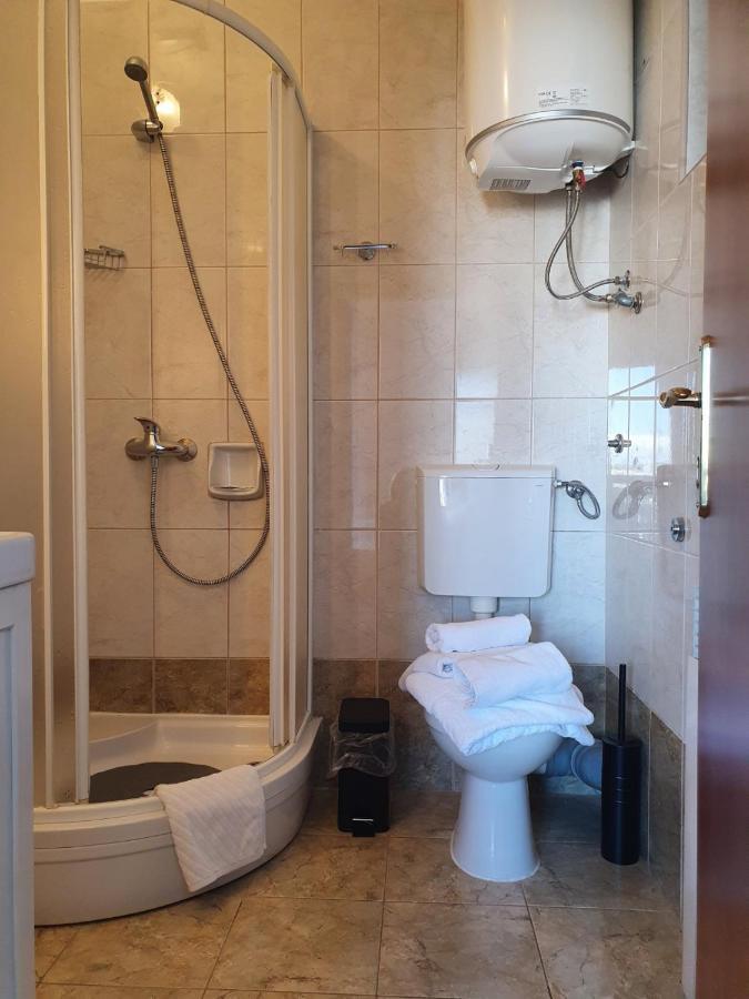 Room Novakovic Biograd Na Moru Ngoại thất bức ảnh