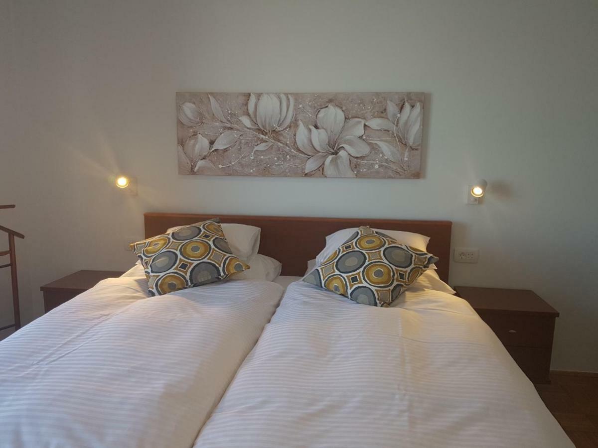 Room Novakovic Biograd Na Moru Ngoại thất bức ảnh